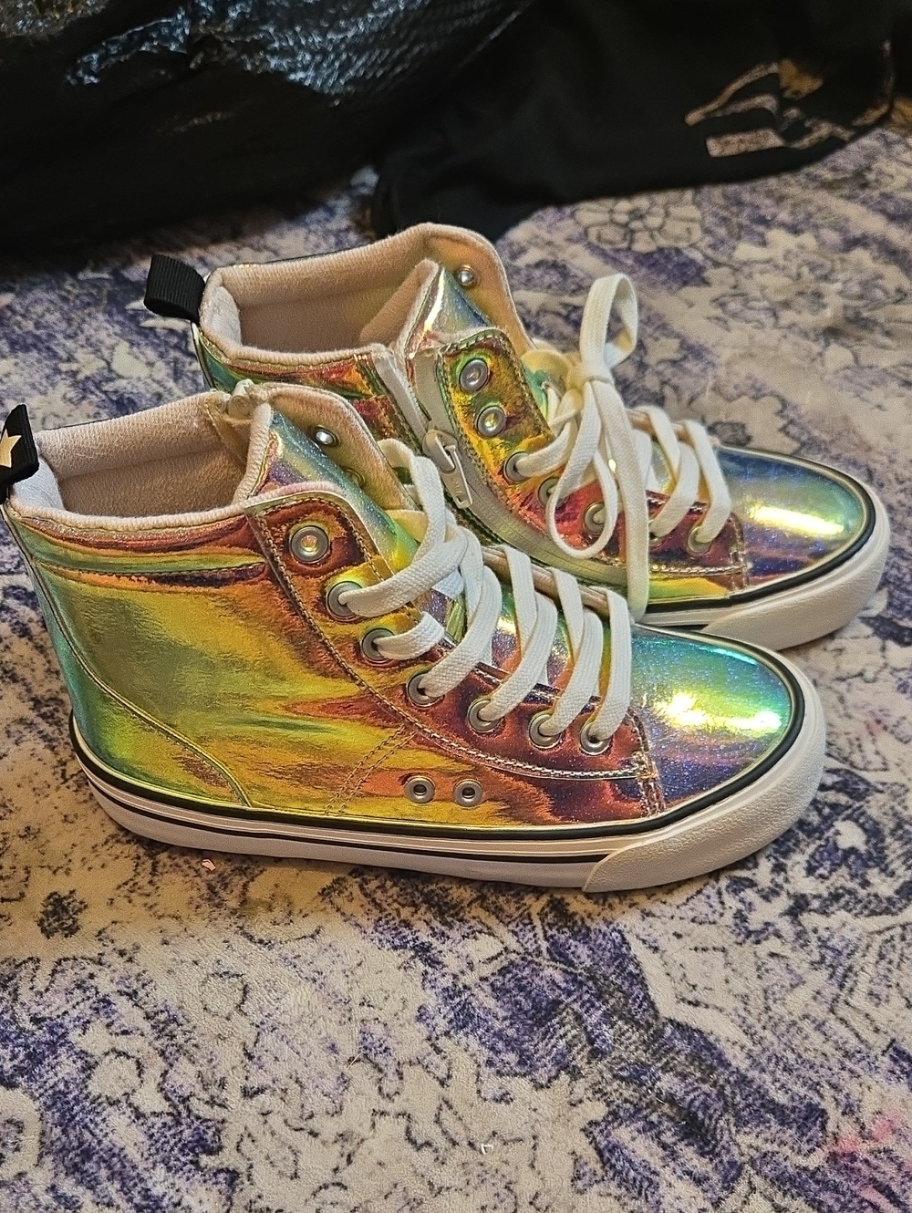 Zara Iridescent Holographic High-Top Sneakers Never Worn Girls Size 4